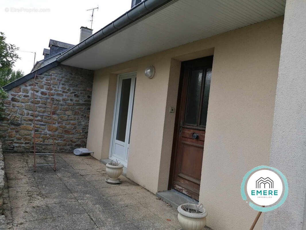 Maison à vendre, 70m², Le Val-Saint-Père