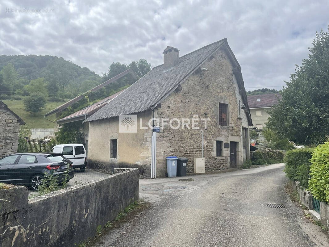 Maison à vendre, 85m², Lons-le-Saunier