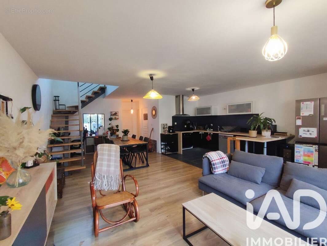Maison à vendre, 109m², La Riche