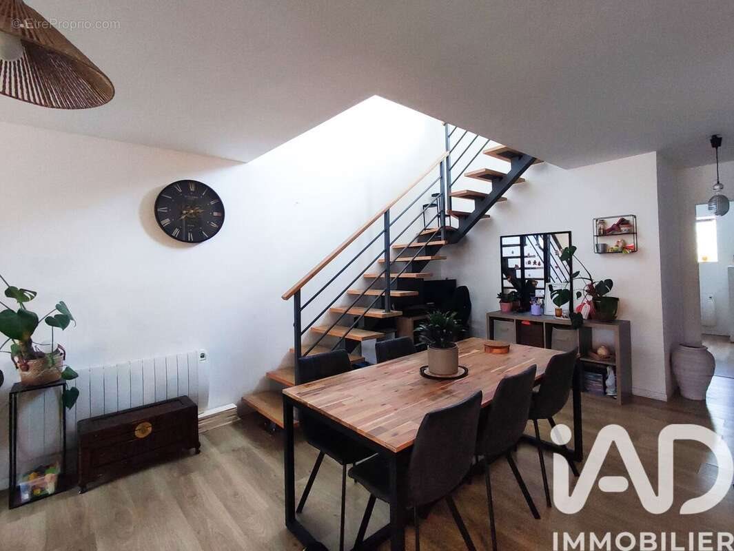Maison à vendre, 109m², La Riche