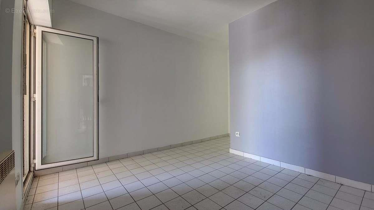 Appartement à vendre, 480m², Genlis