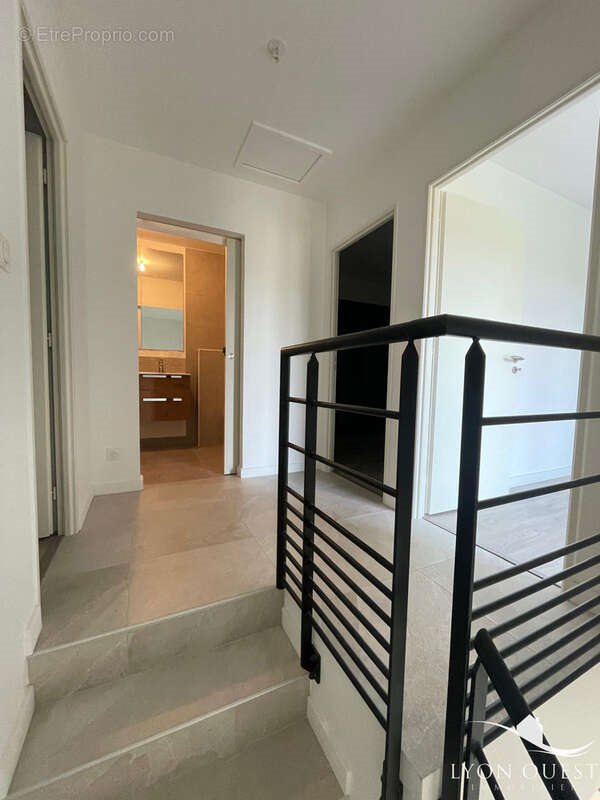 Maison à vendre, 95m², Sathonay-Village