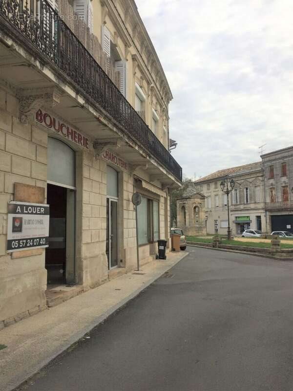 Appartement à vendre, 207m², Guîtres