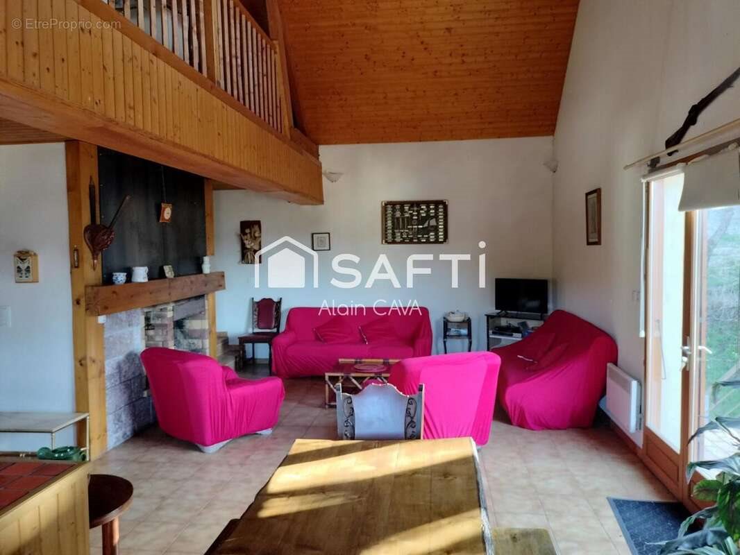 Maison à vendre, 125m², Montclar