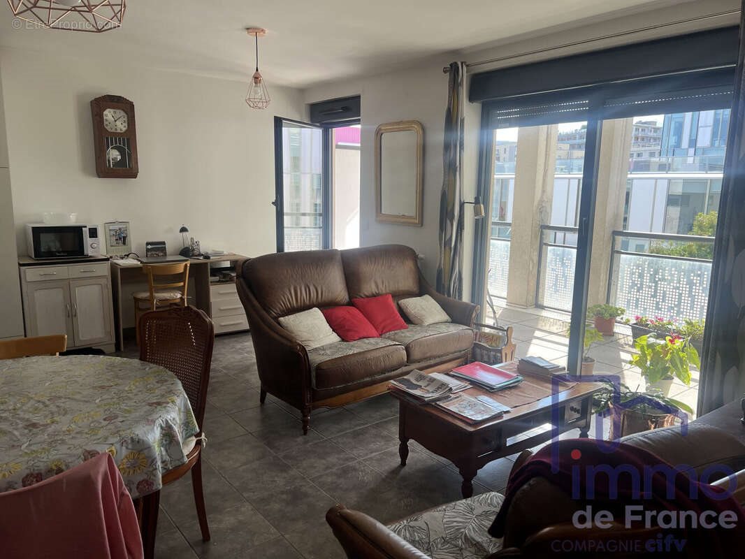 Appartement à vendre, 56m², Saint-Etienne
