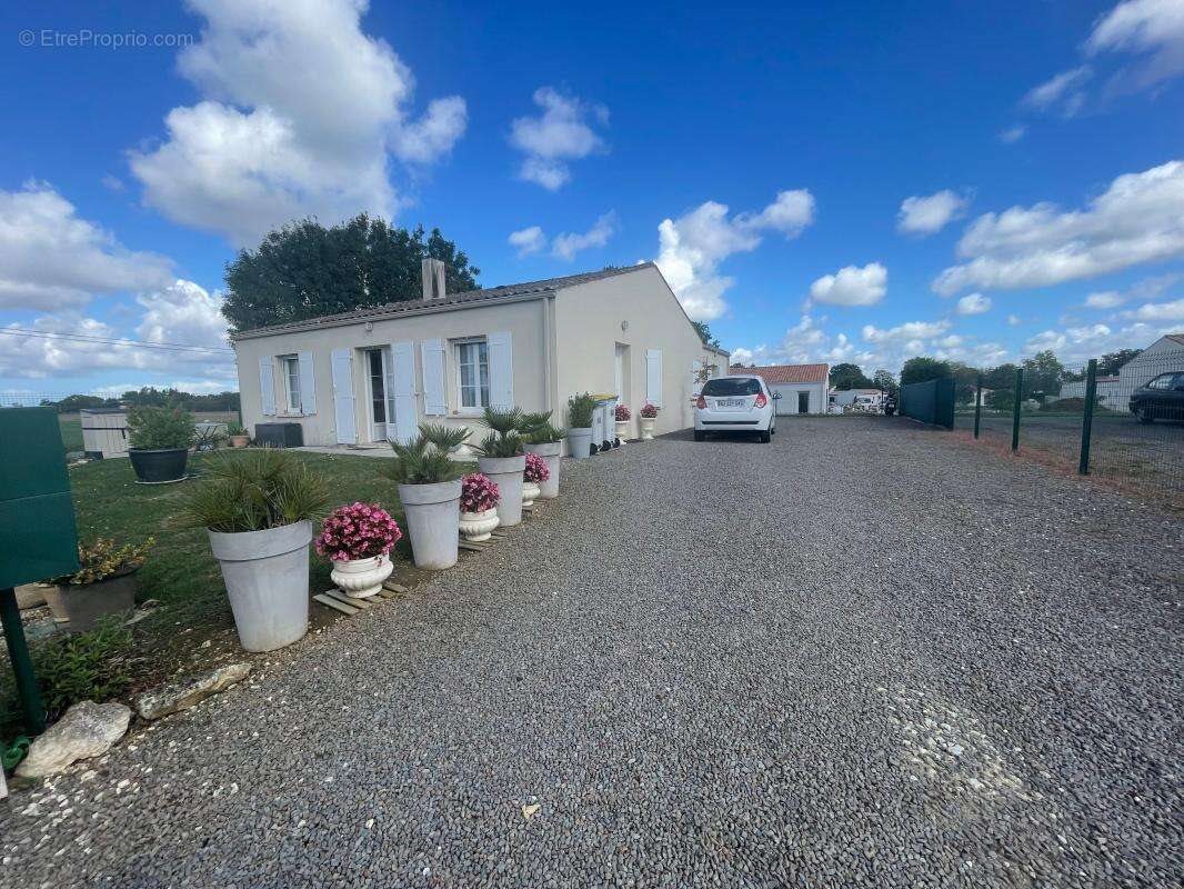 Appartement à vendre, 124m², Saint-Hippolyte