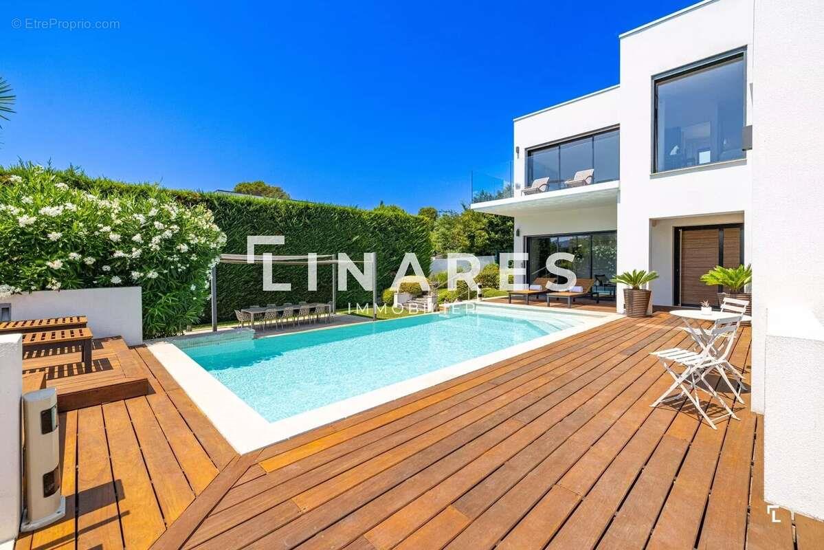 Maison à vendre, 4m², Marseille 11ème