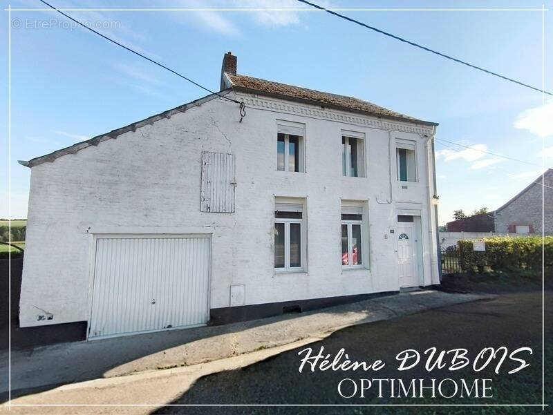 Maison à vendre, 95m², Cerfontaine