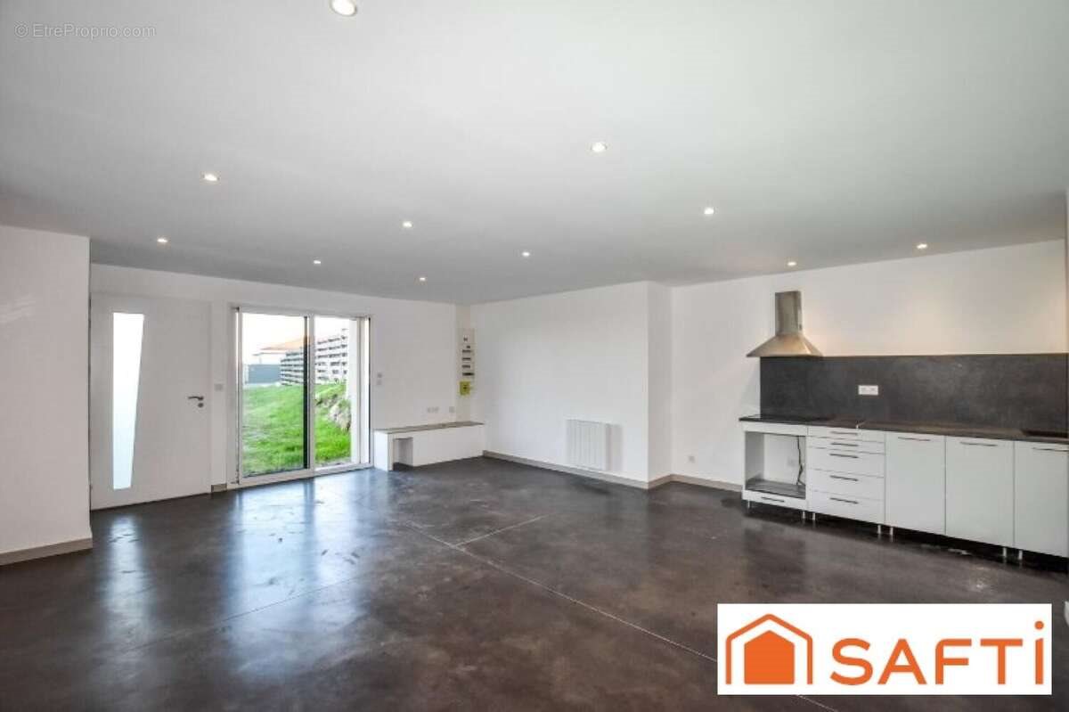 Appartement à vendre, 99m², Montbrison