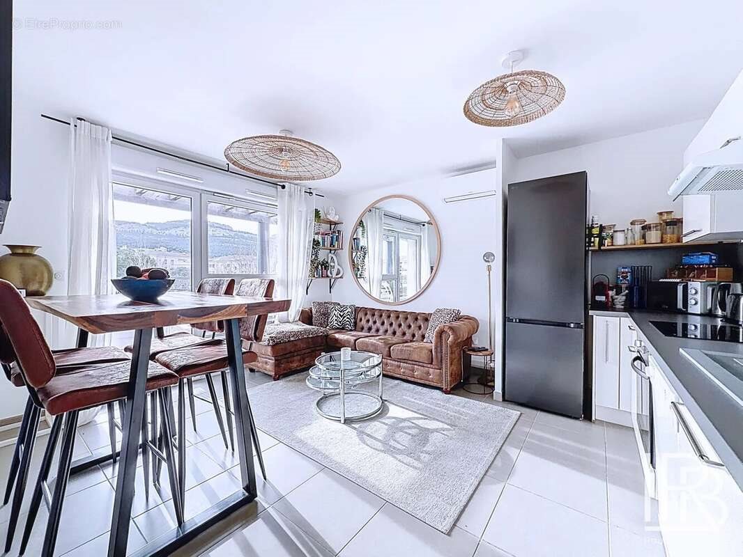 Appartement à vendre, 52m², Marseille 8ème