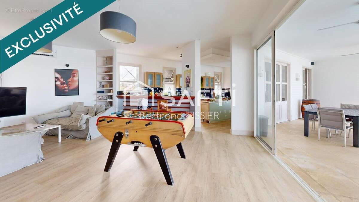 Maison à vendre, 280m², Le Diamant