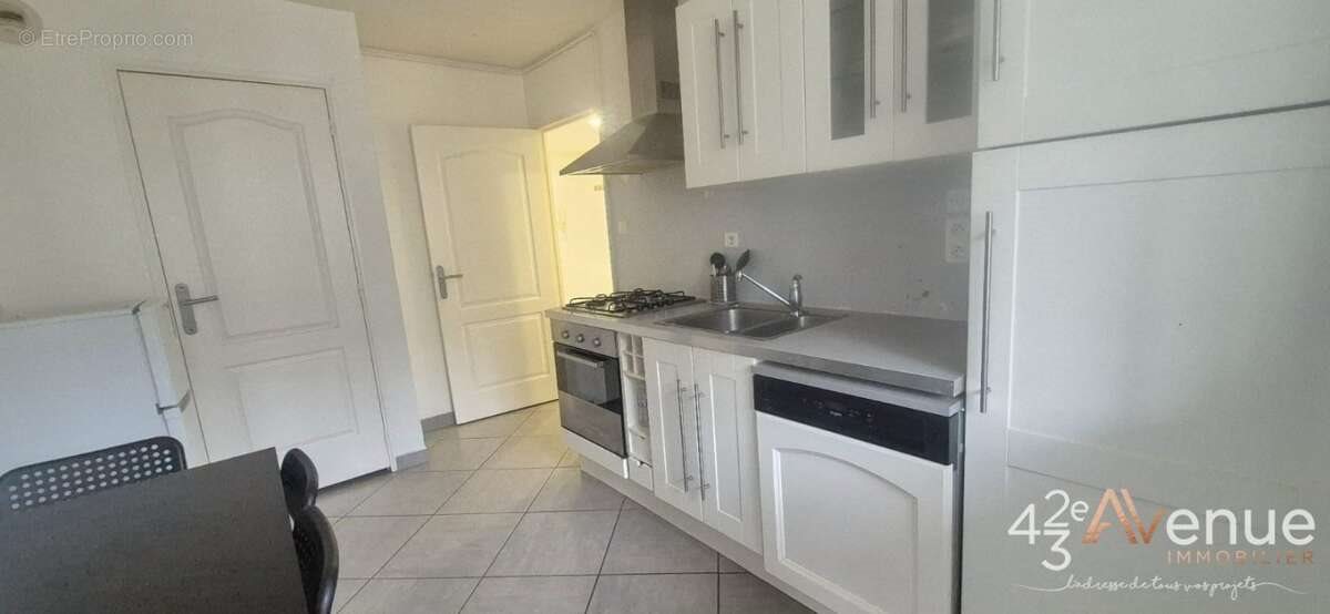 Appartement à vendre, 58m², Saint-Etienne