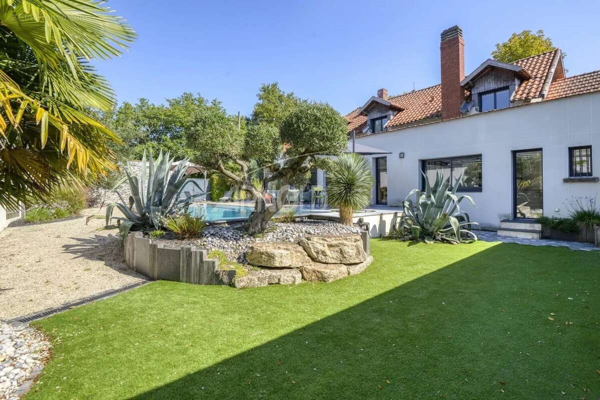 Maison à vendre, 268m², Nantes