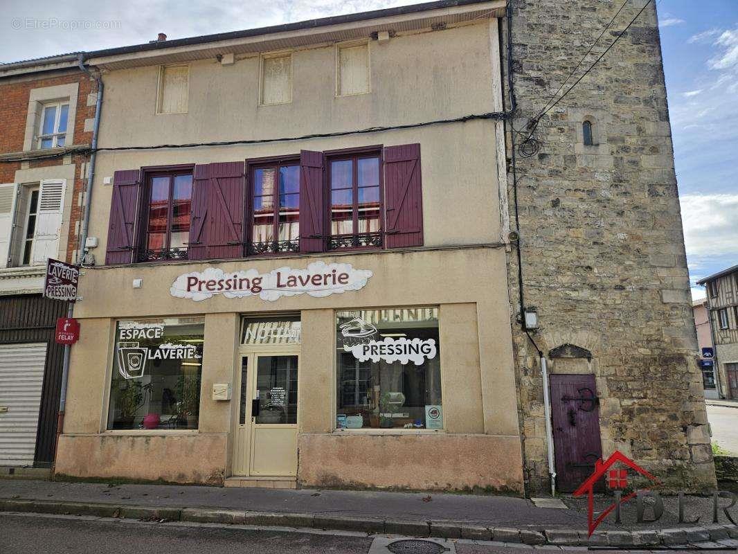 Appartement à vendre, 218m², Wassy