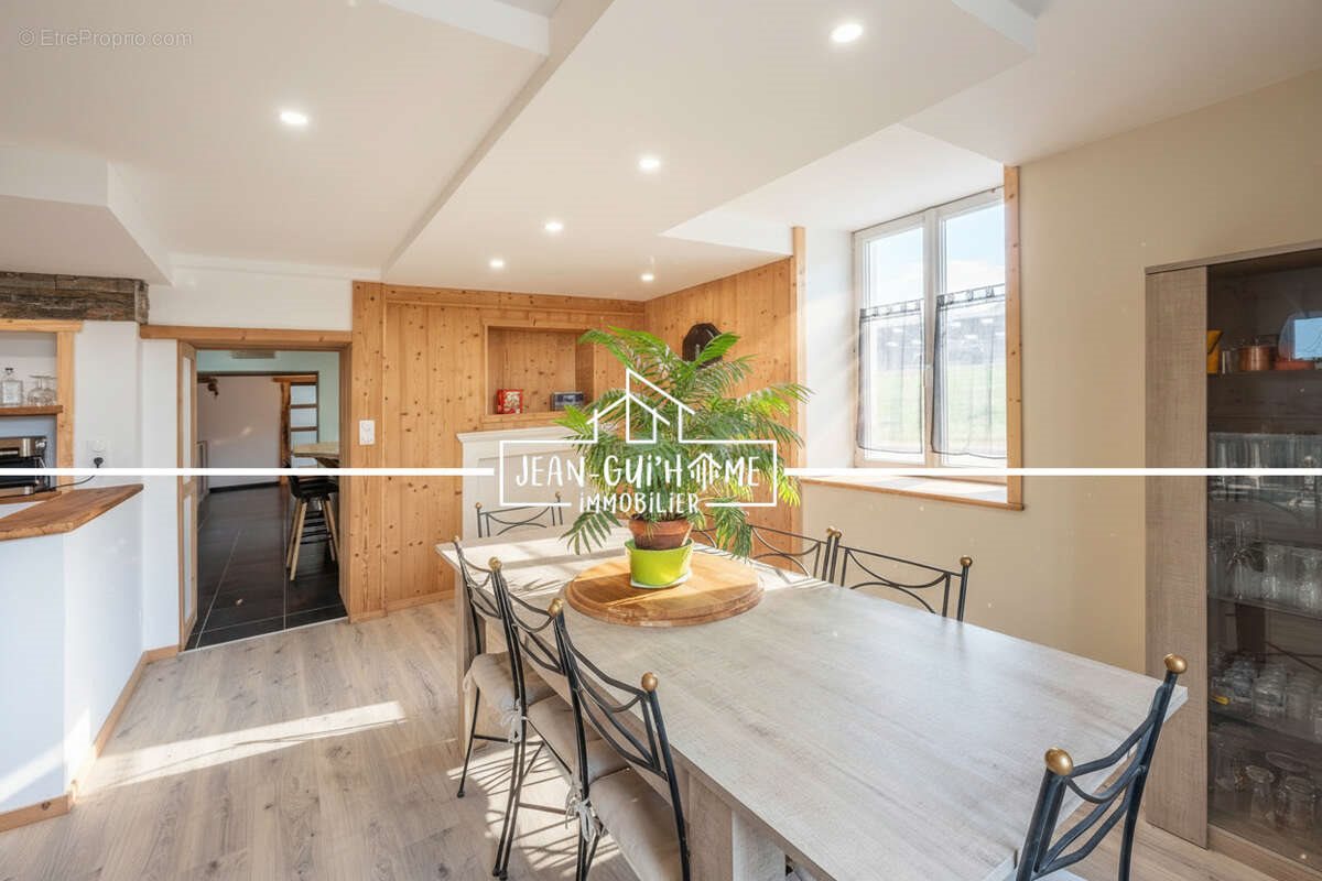 Maison à vendre, 130m², Romont