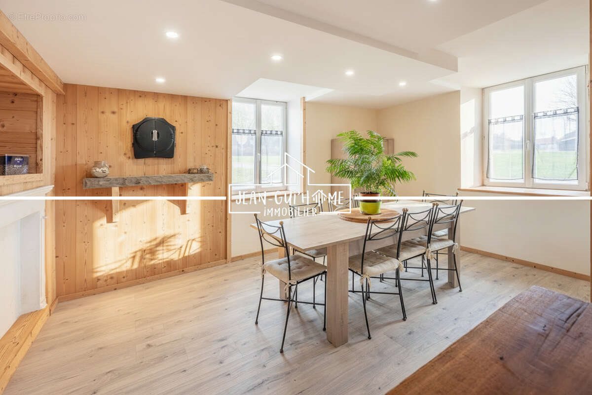 Maison à vendre, 130m², Romont