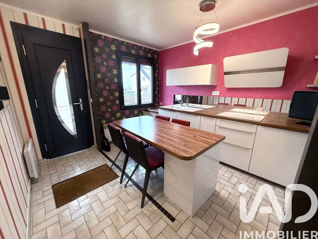 Maison à vendre, 106m², Cormontreuil