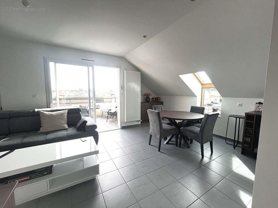 Appartement à vendre, 90m², Janneyrias