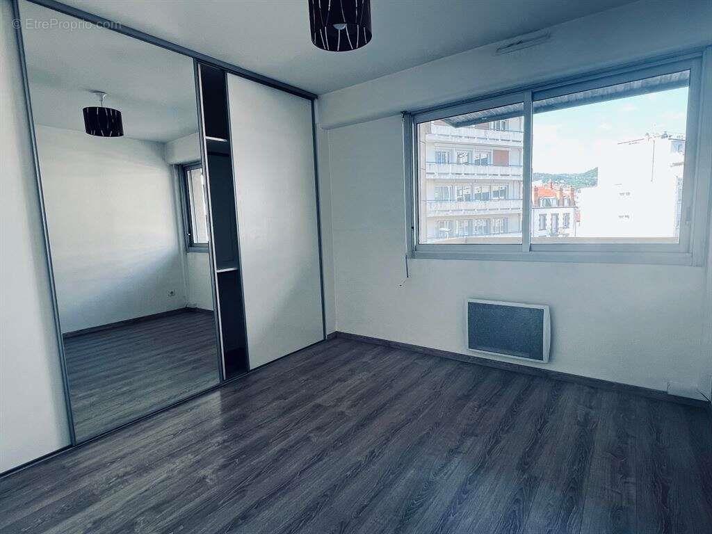 Appartement à vendre, 74m², Clermont-Ferrand