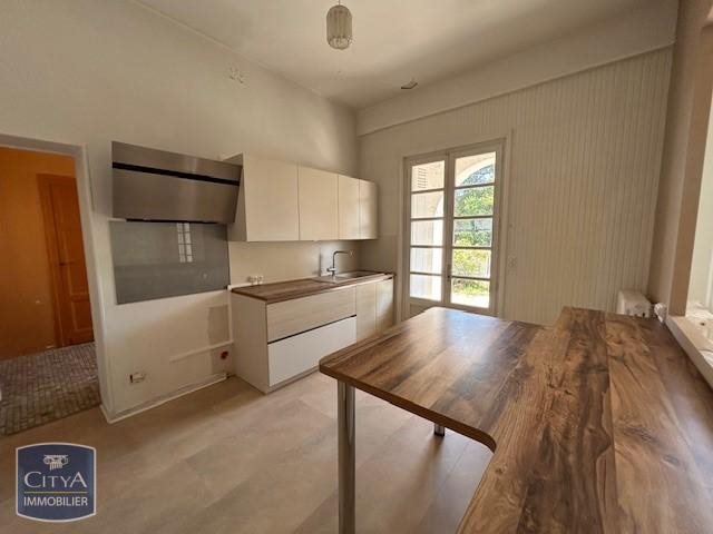 Maison à louer, 169m², Saint-Sulpice-de-Royan