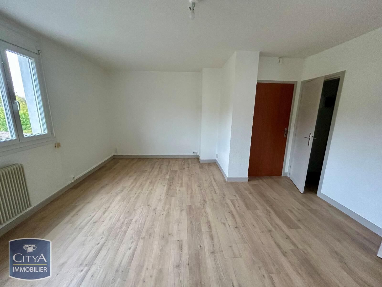 Appartement à louer, 47m², Romagnat