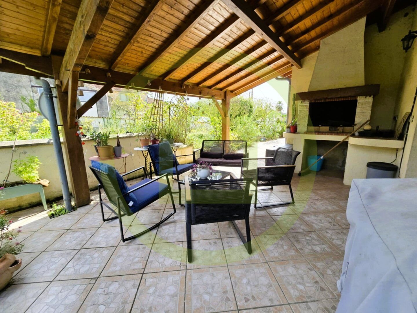 Maison à vendre, 148m², Saint-Bonnet-sur-Gironde