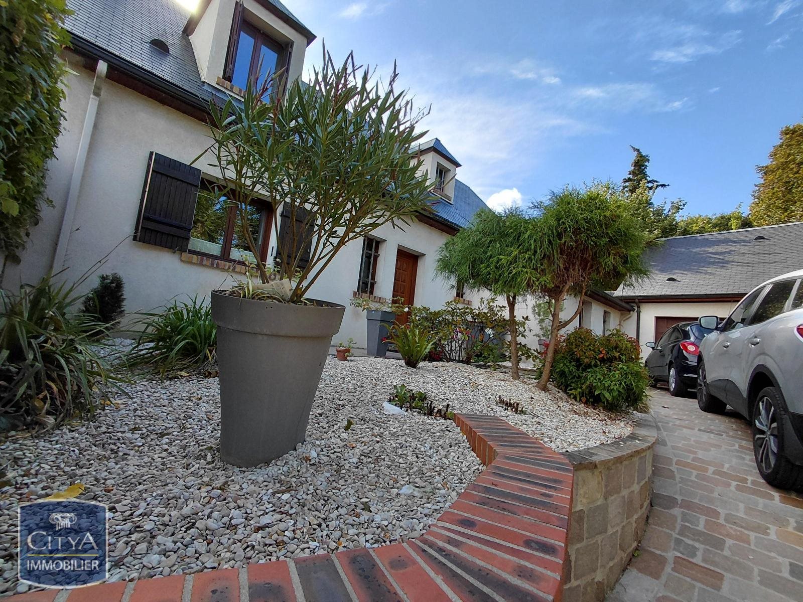 Maison à louer, 131m², Evry