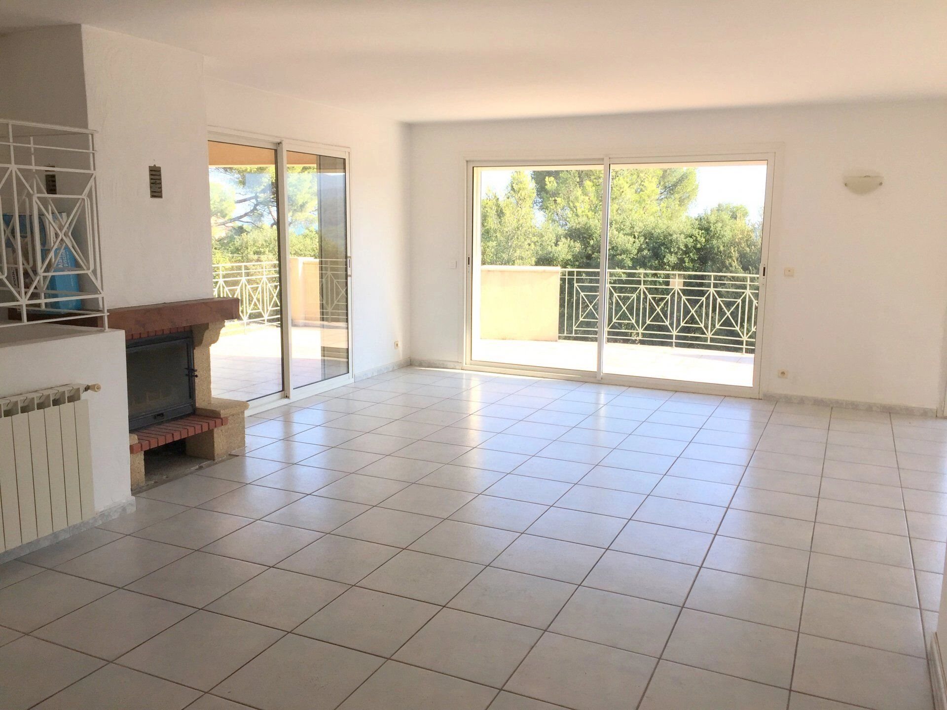 Maison à louer, 204m², La Seyne-sur-Mer