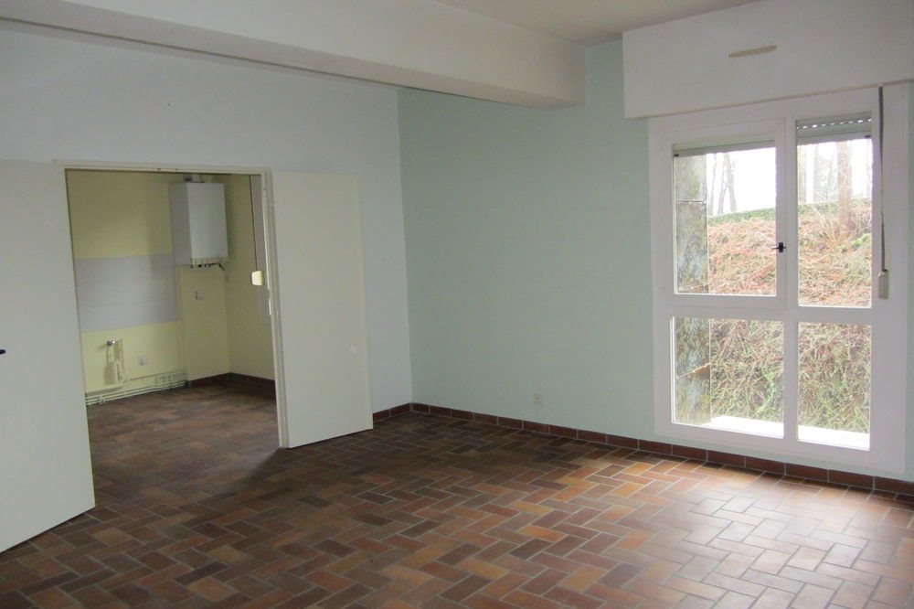 Maison à louer, 100m², Saint-Sernin-du-Bois