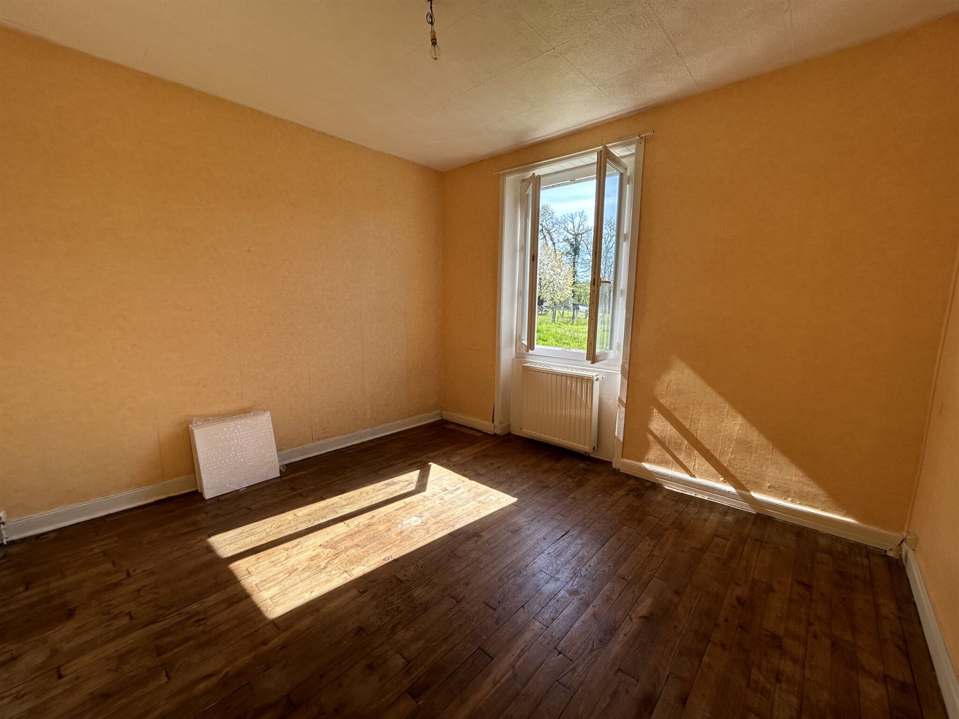 Maison à vendre, 90m², Saint-Jal