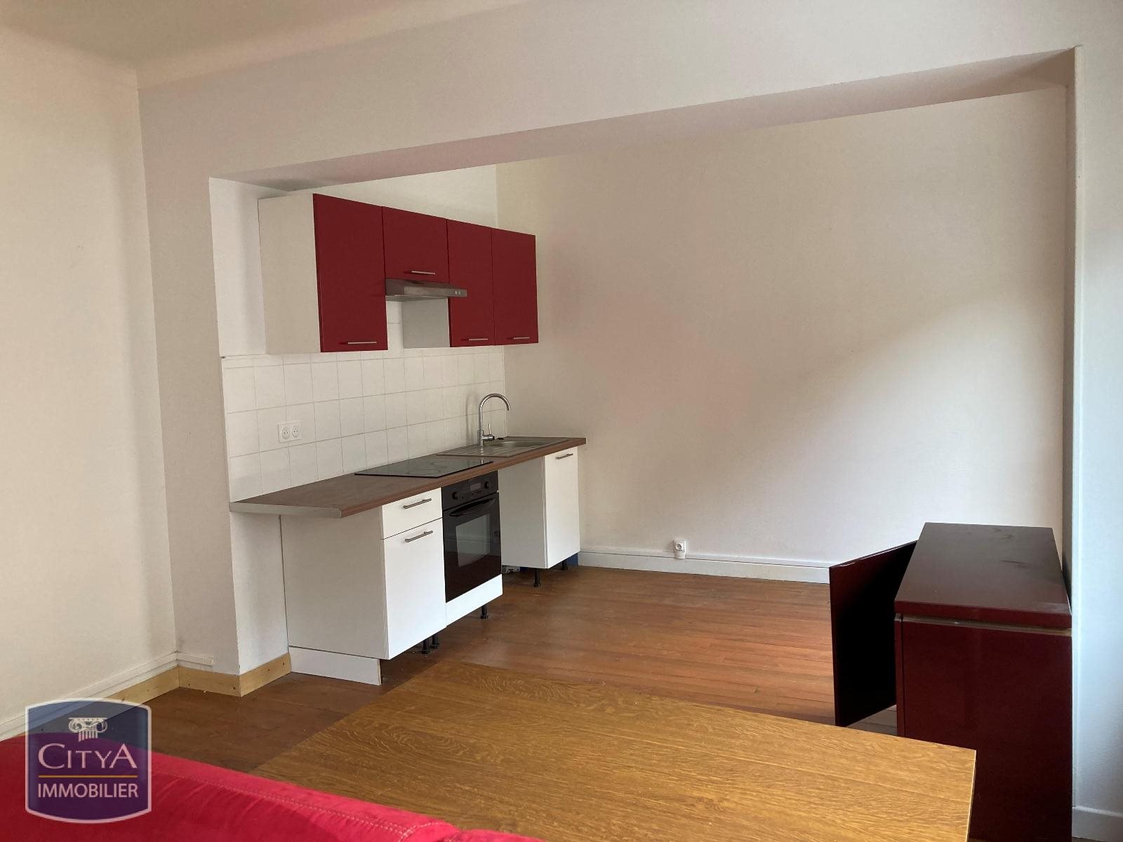 Appartement à louer, 56m², Monbahus