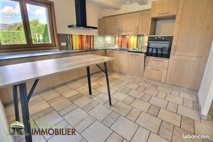 Maison à louer, 153m², Reignier-Esery
