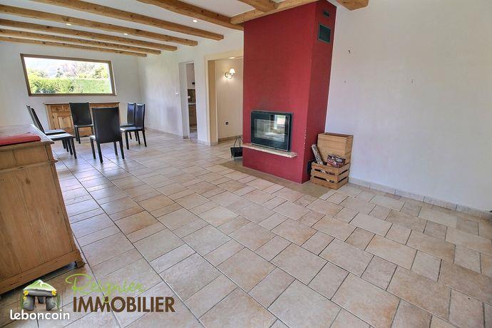 Maison à louer, 153m², Reignier-Esery