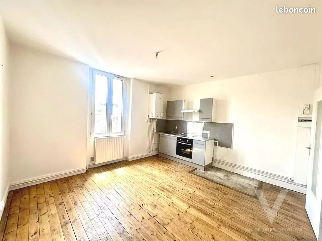 Appartement à vendre, 180m², Le Chambon-Feugerolles