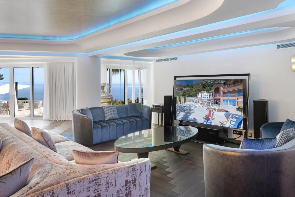 Maison à louer, 786m², Roquebrune-Cap-Martin