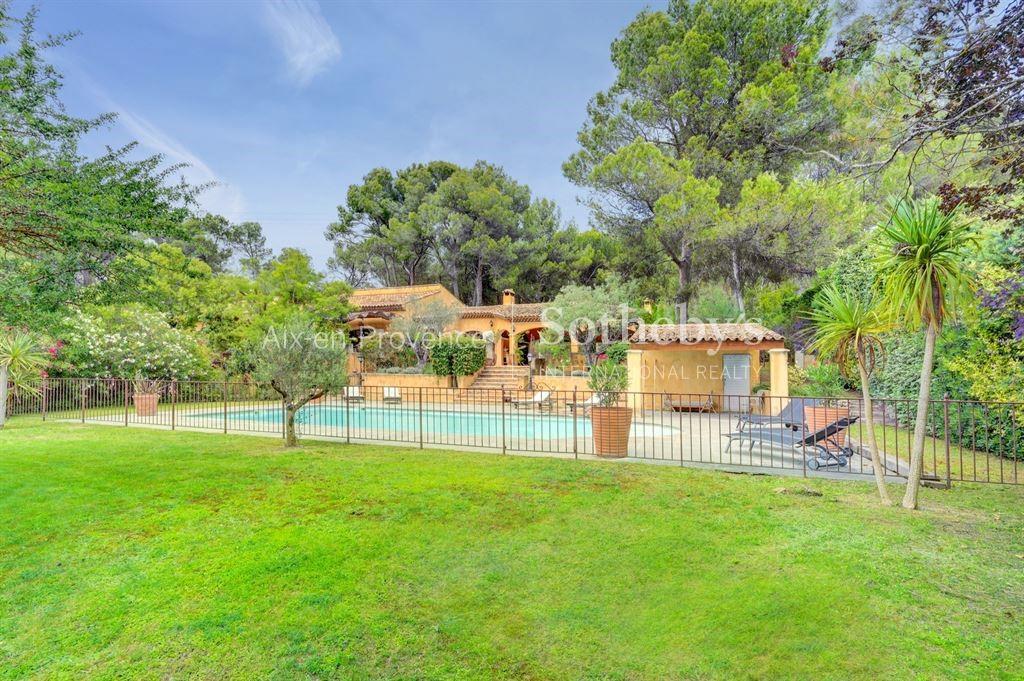 Maison à vendre, 353m², Aix-en-Provence