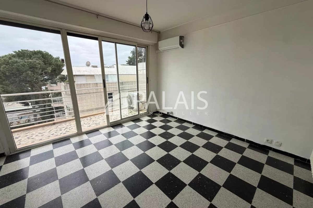 Appartement à louer, 20m², Saint-Laurent-du-Var