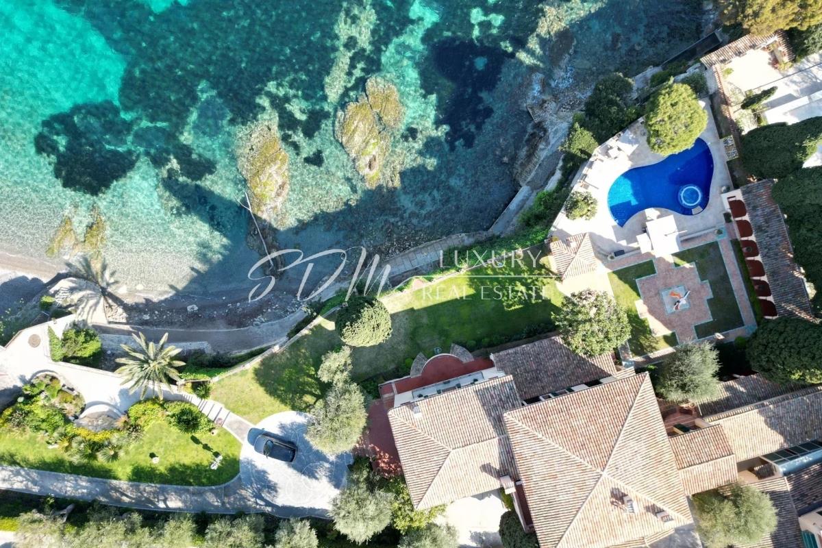 Maison à louer, 3100m², Saint-Jean-Cap-Ferrat