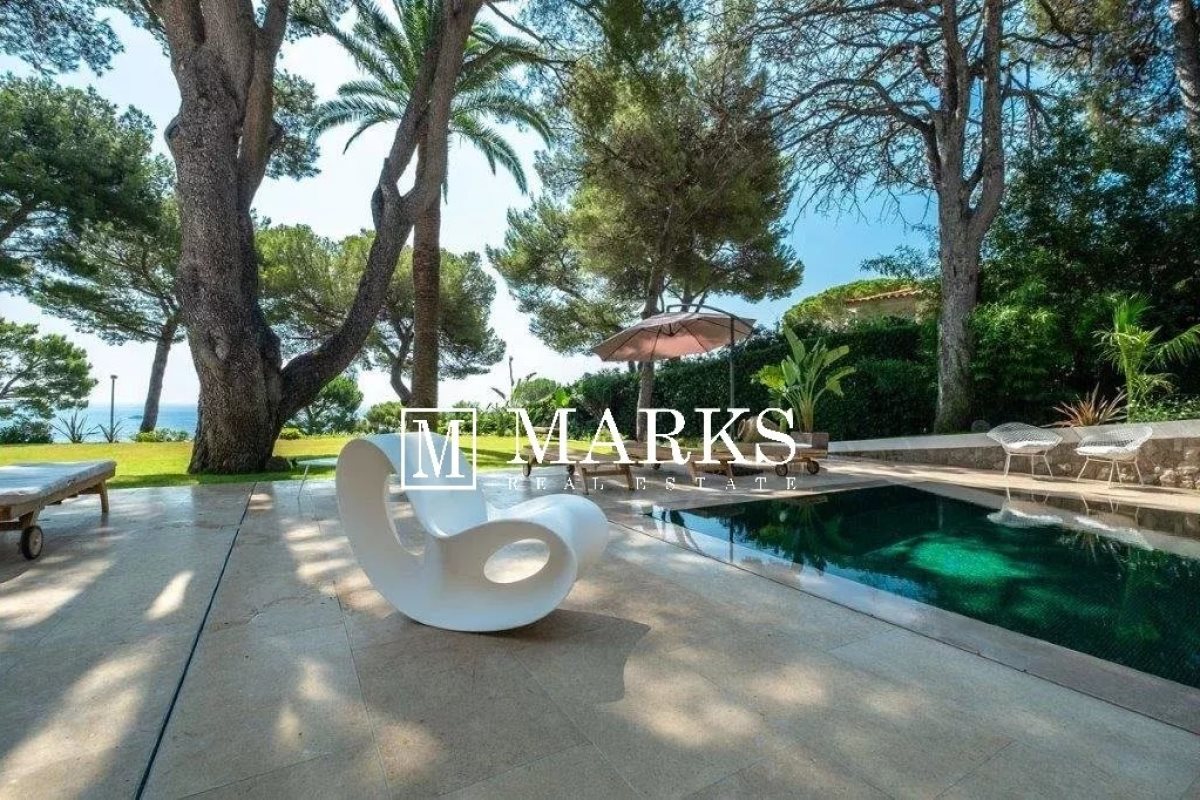 Maison à louer, 270m², Saint-Jean-Cap-Ferrat