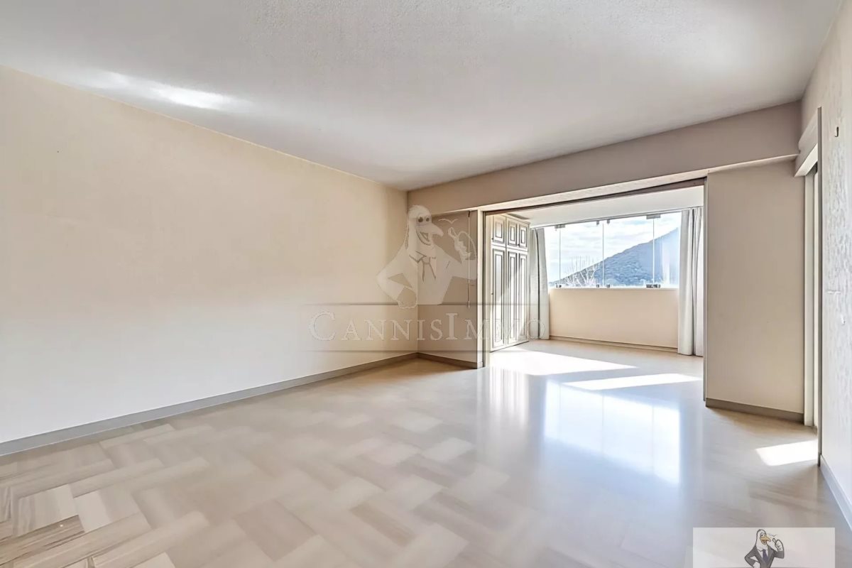 Appartement à vendre, 57m², Mandelieu-la-Napoule