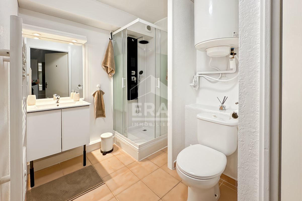 Appartement à louer, 25m², Marseille 4ème