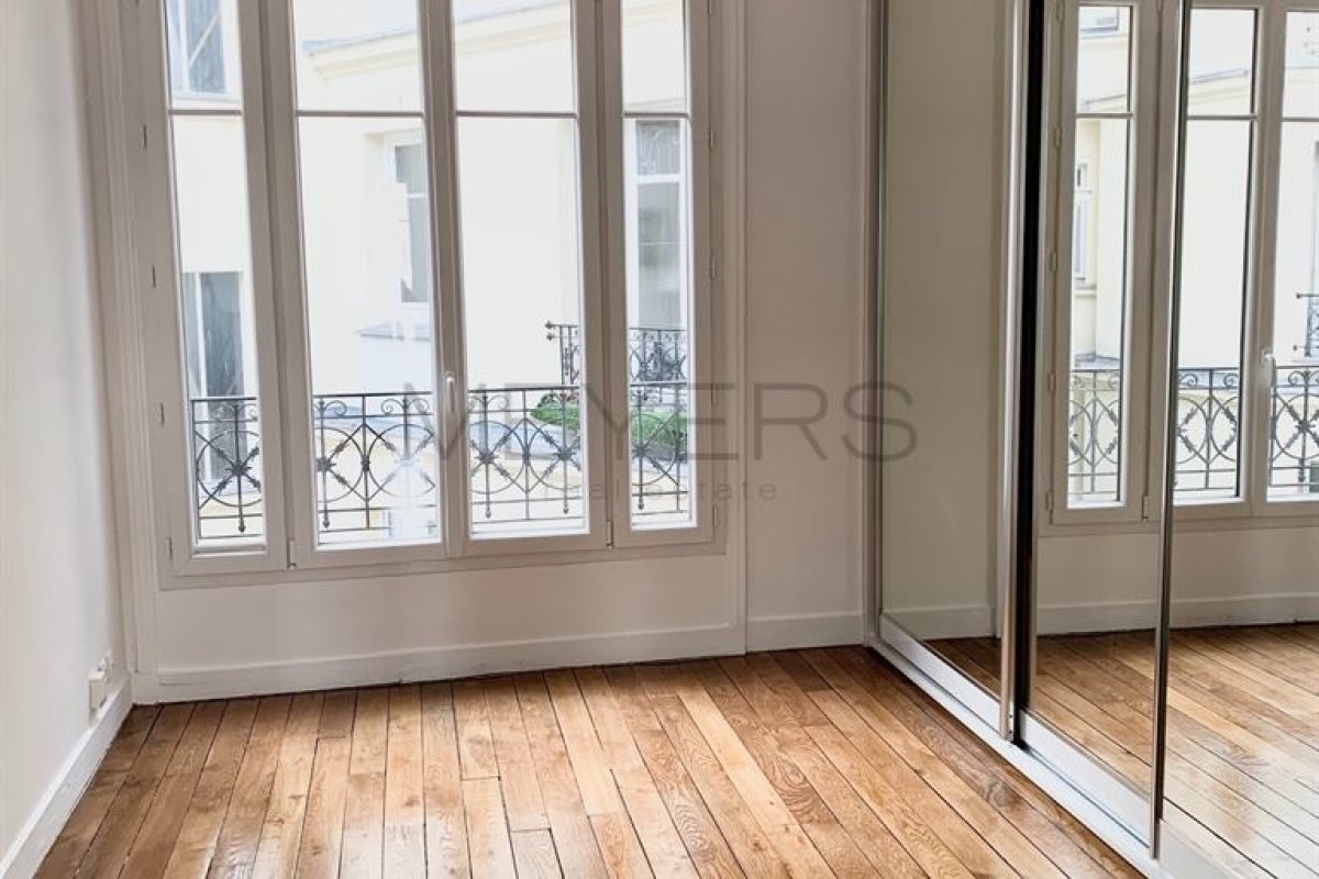 Appartement à louer, 65m², Paris 17ème