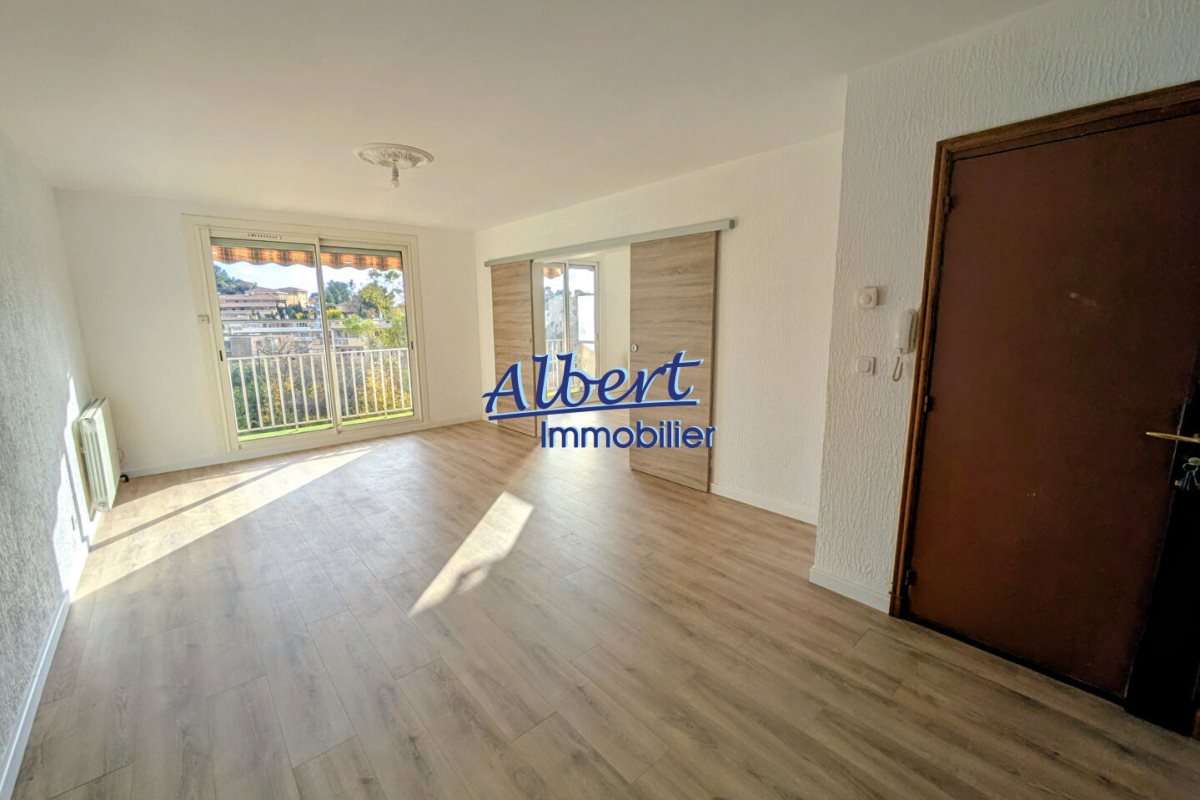 Appartement à louer, 73m², Toulon