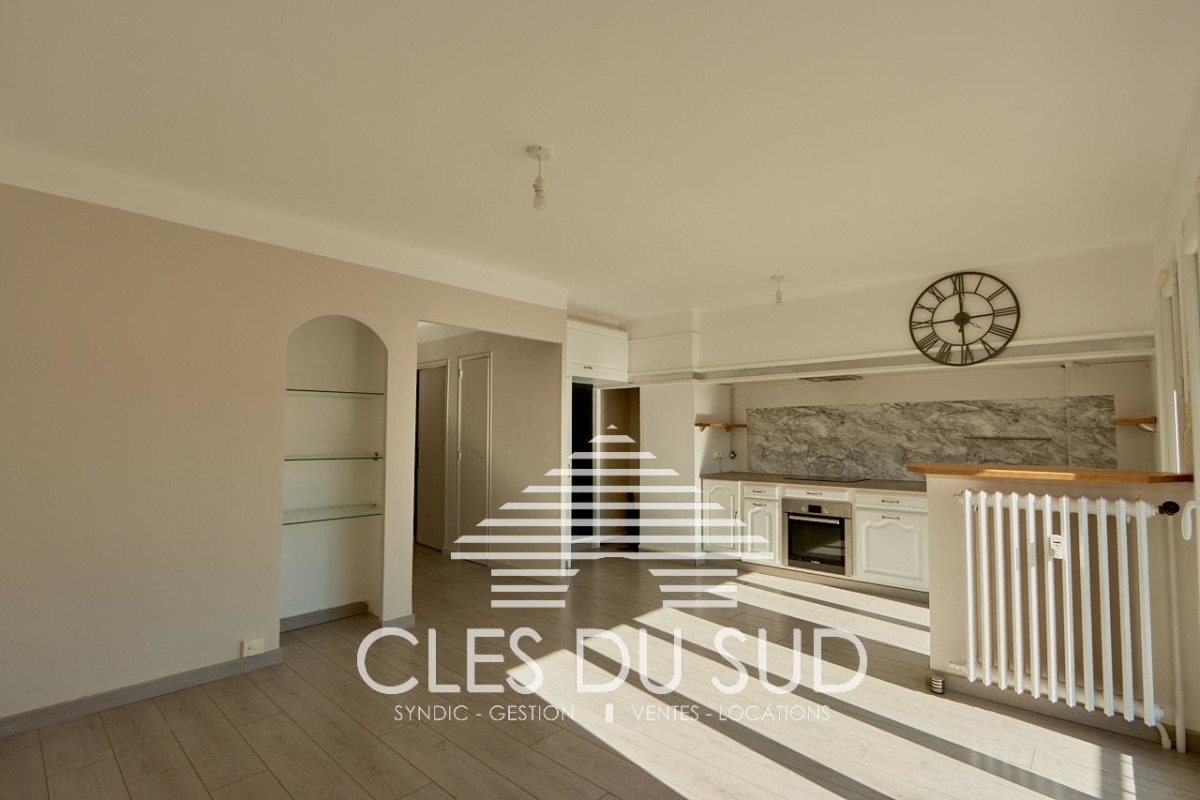 Appartement à louer, 56m², Toulon