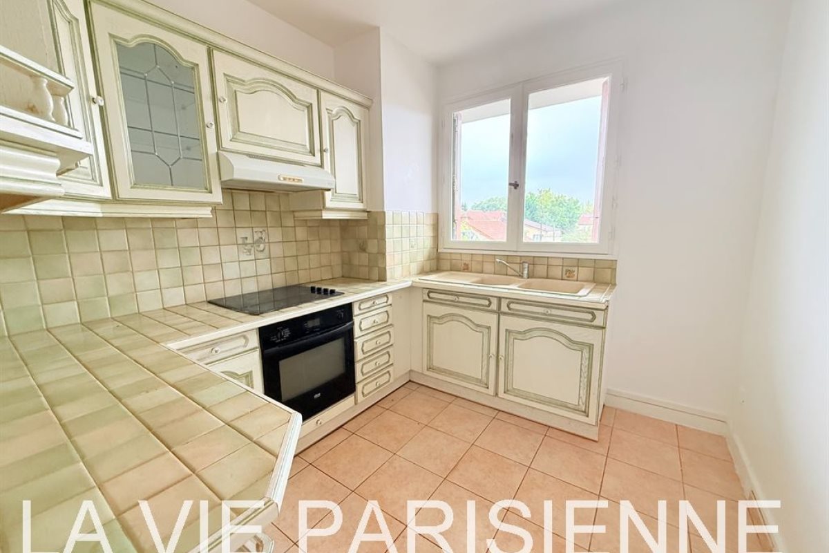 Appartement à louer, 54m², Stains