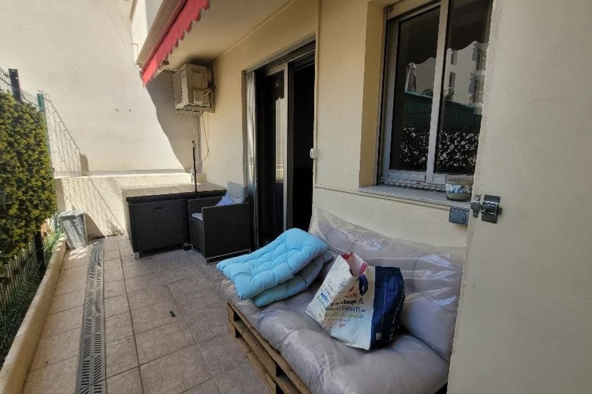 Appartement à louer, 23m², Nice