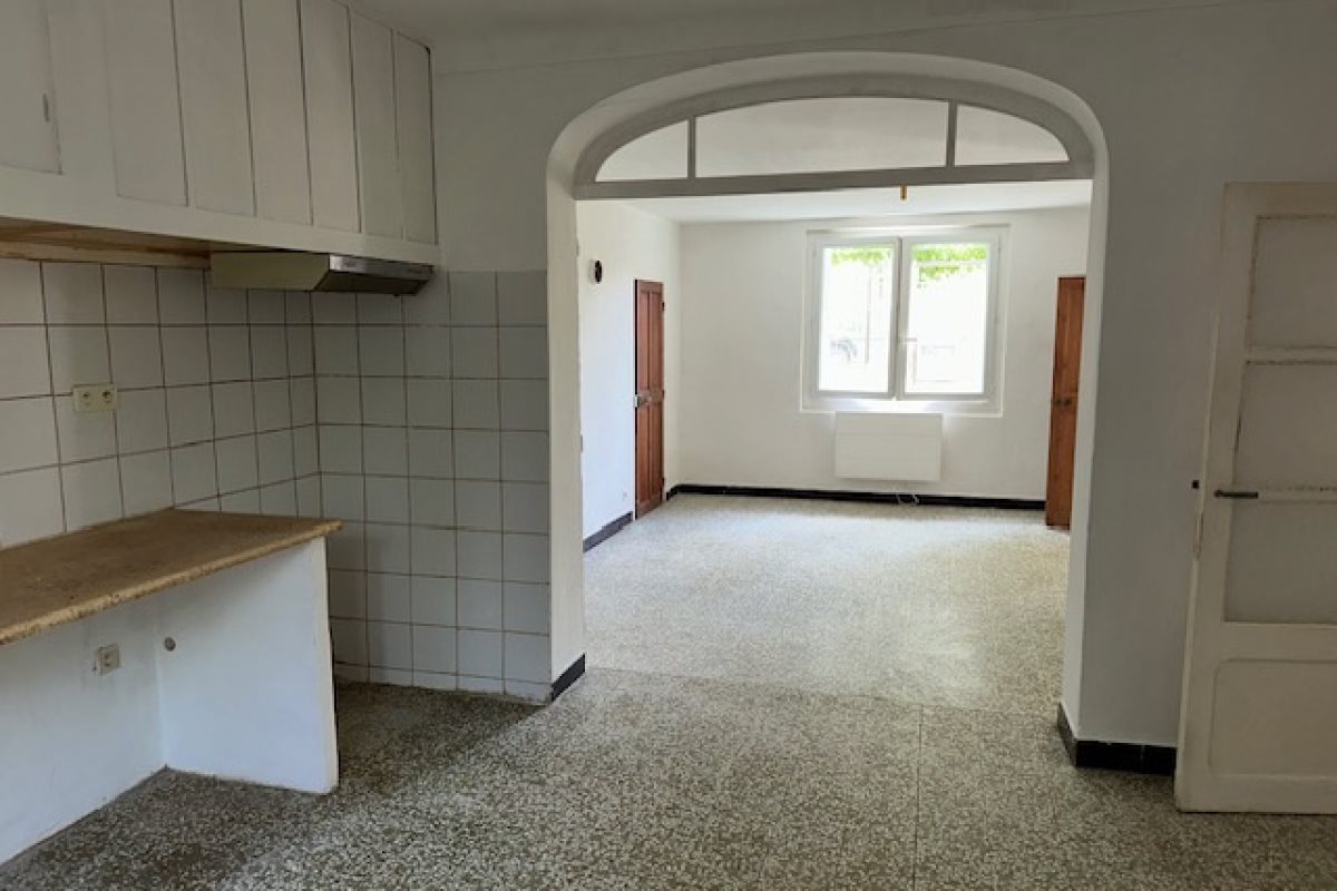 Maison à vendre, 111m², Pernes-les-Fontaines