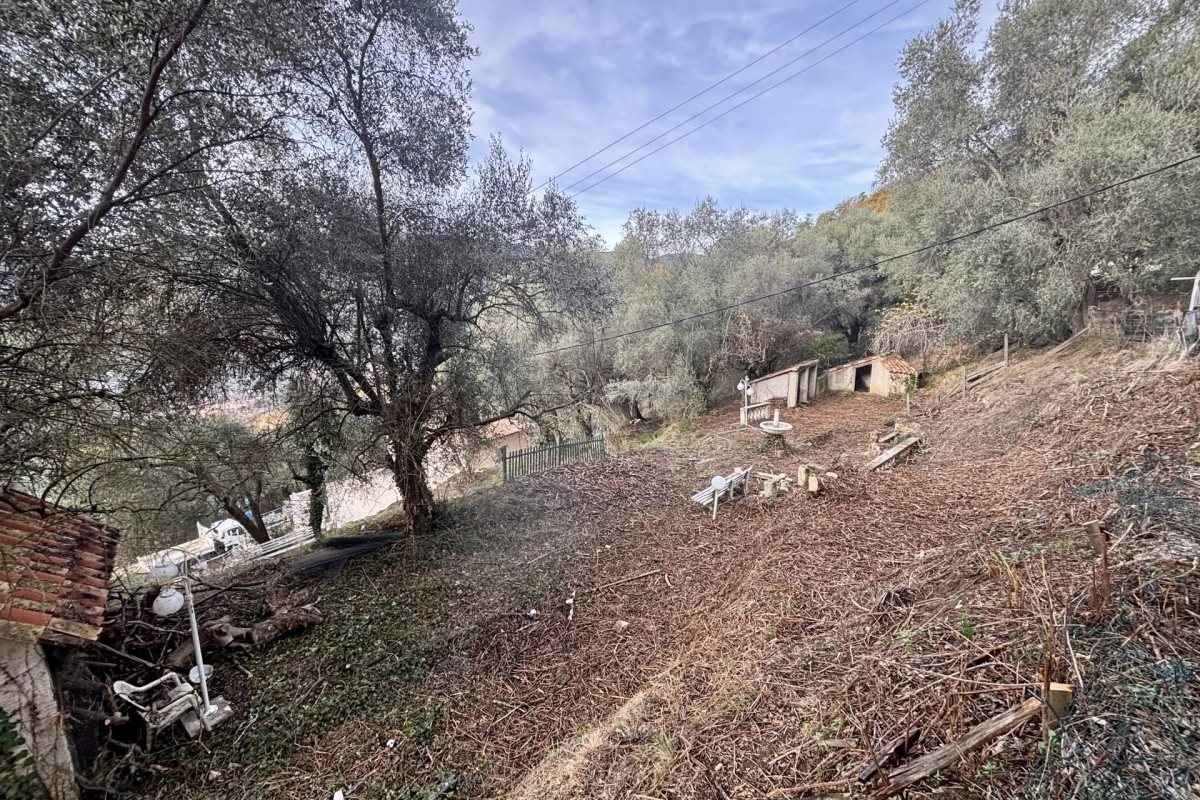 Appartement à vendre, 2560m², Contes