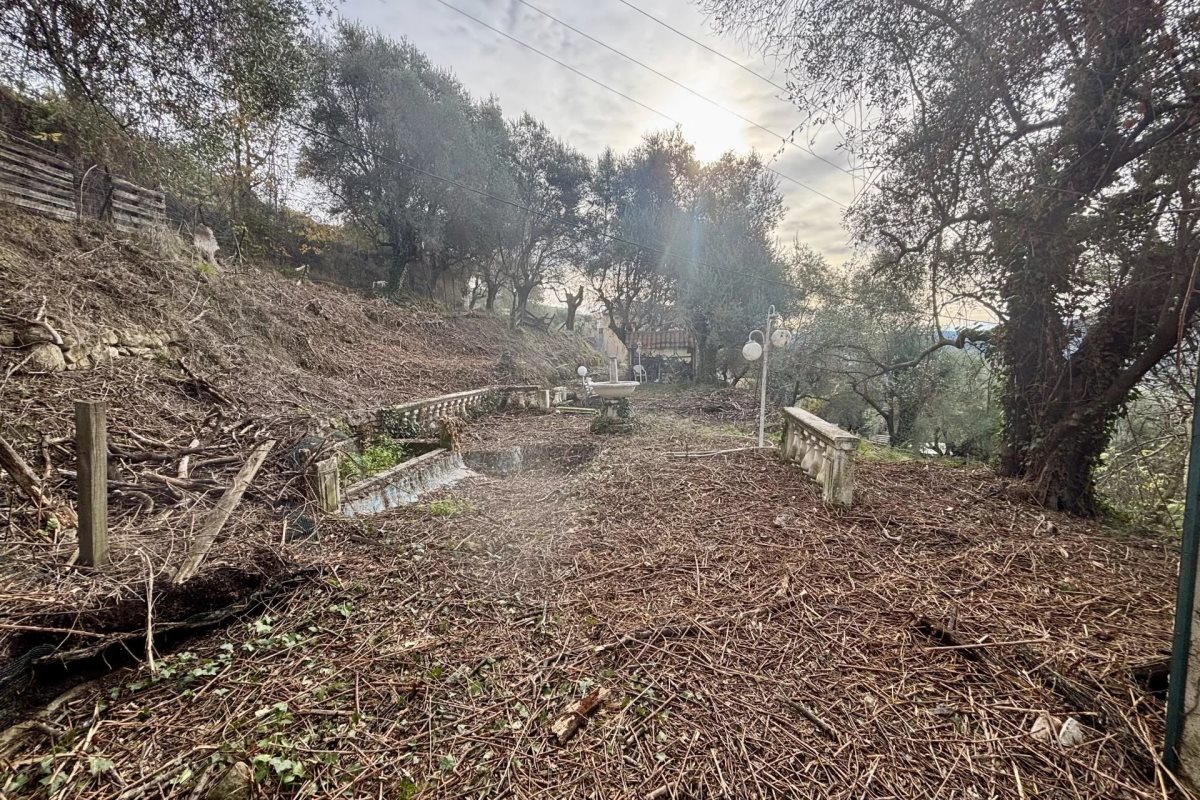 Appartement à vendre, 2560m², Contes