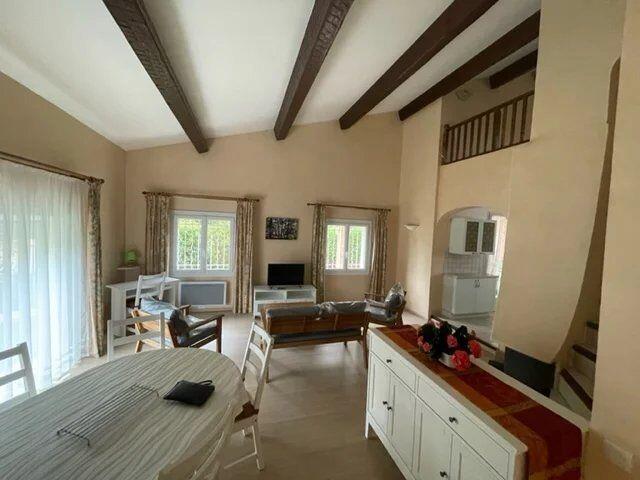 Maison à louer, 94m², La Londe-les-Maures